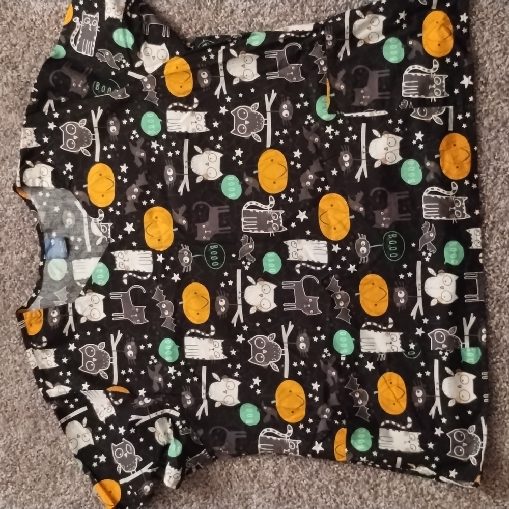 Scrub top